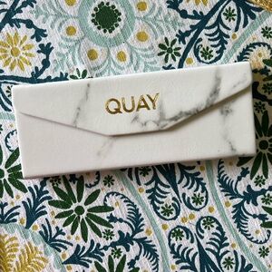 Quay White Marble Sunglasses Case